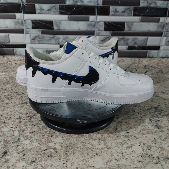 Custom Nike Air Forces 1 - Picture 4 of 6